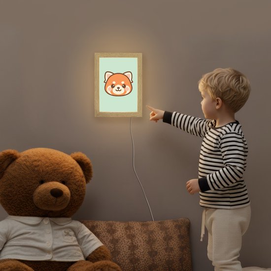 Nachtlampje 15x20 cm - Kinder lamp - Rode panda - Groen - Cartoon - Tafellamp kinderkamer - Slaapkamer lamp - Bedlamp kinderen - Kinderlampje stopcontact - Wandlamp babykamer - Nachtlampjes van Merkloos — afbeelding 5