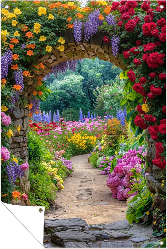 Bloemrijk tuinpad - Bloemen - Natuur - Tuinposters doorkijk - Buiten poster - Tuinaccessoires - Balkon decoratie - Schutting tuindoek - Tuinposter 50x75 cm