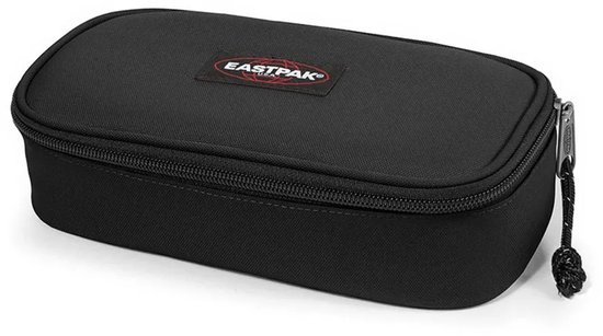 Zwart ovalen Eastpak etui met rits en trekker.