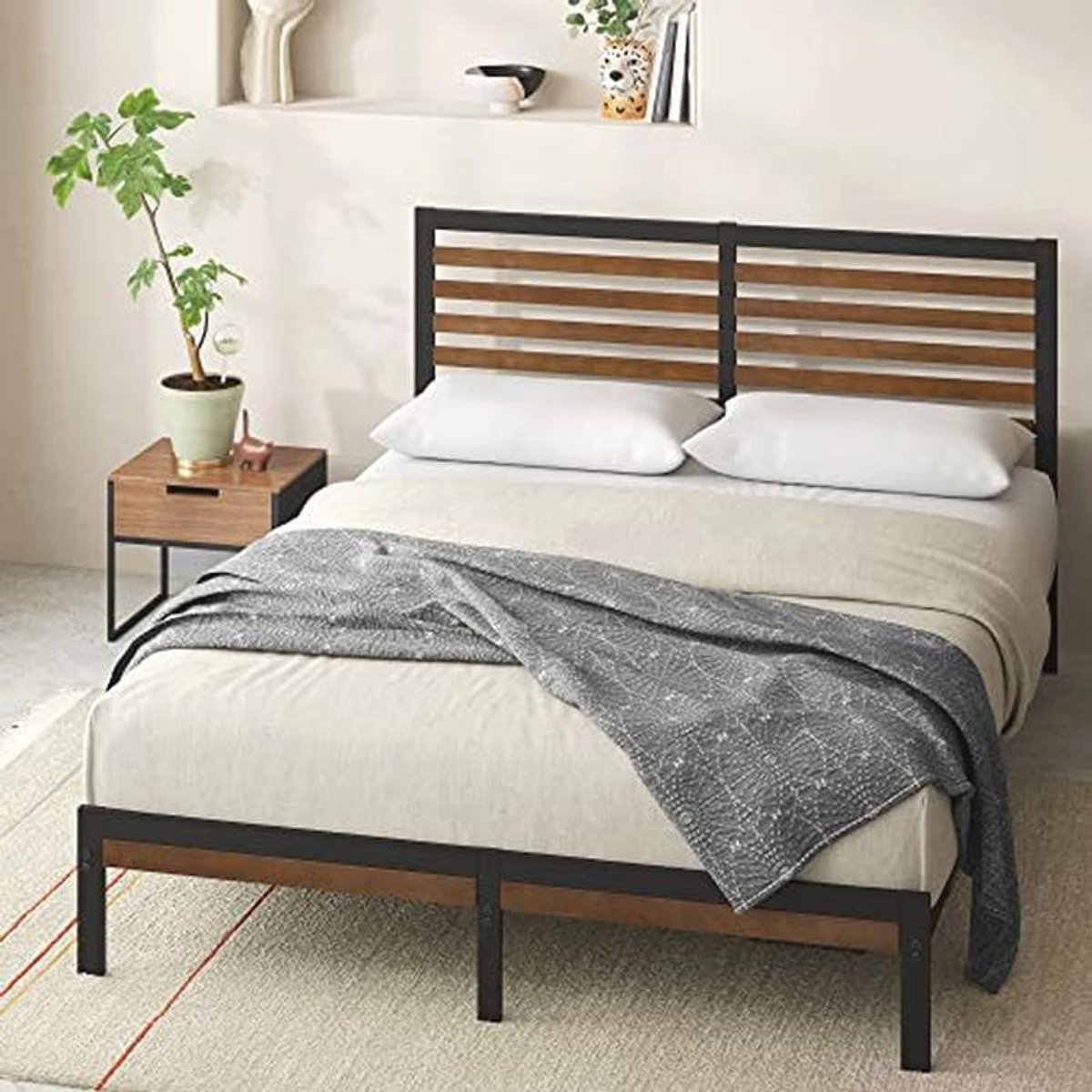 Tweepersoonsbed 140 x 190 cm - Stijlvol bamboe en staal met hoofdeinde - Modern en stevig ontwerp