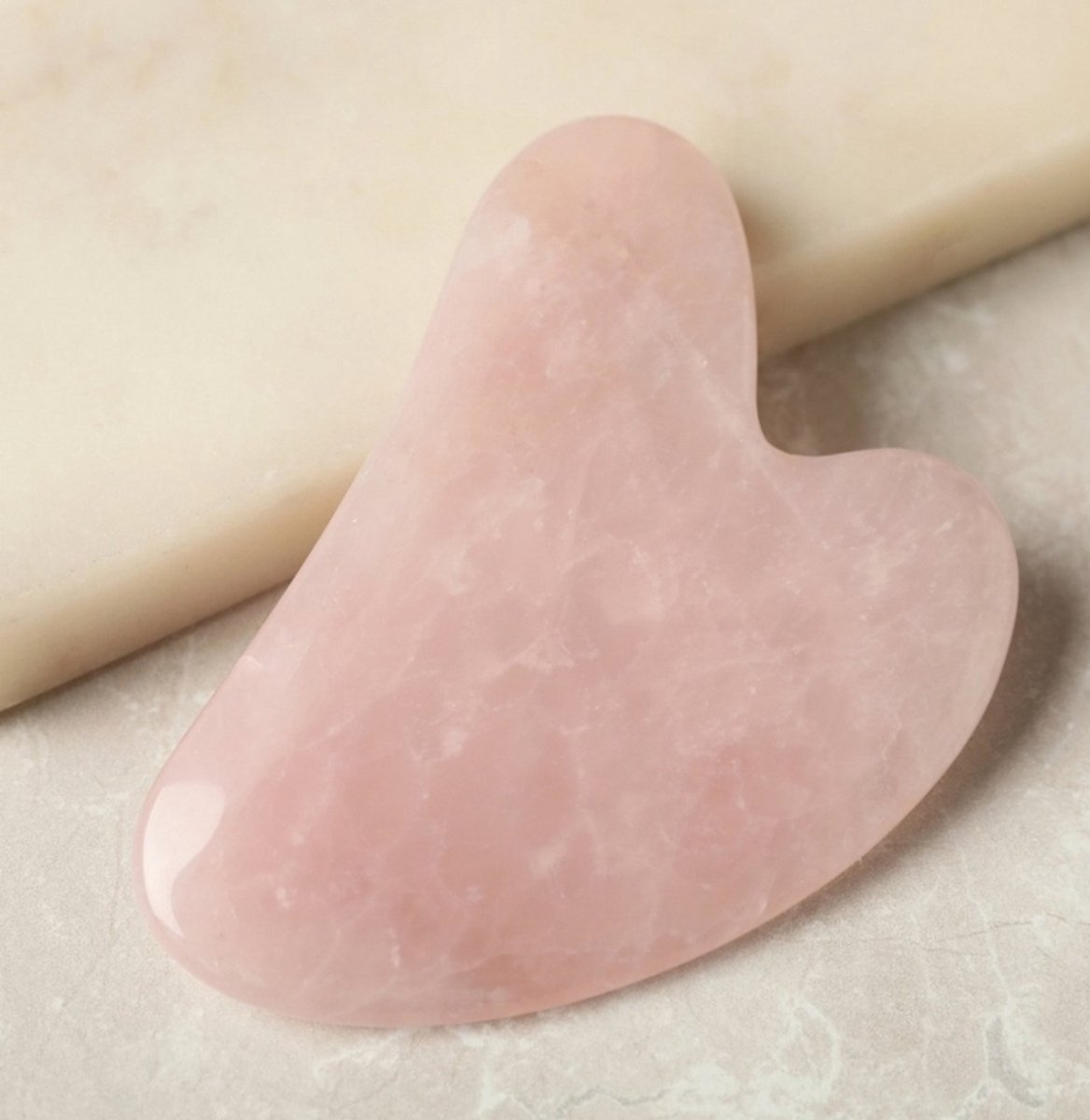Qua Sha - Rose - Gezichtmassage - Natuursteen - Gezichtsverzorging - Liftend - Anti-Rimpel