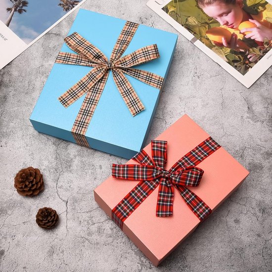 Rood ginghamlint, 2 rollen polkadots en geruit geruit lint voor