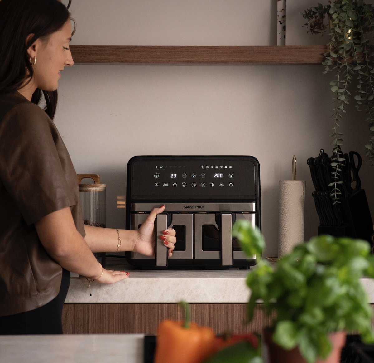 Swiss Pro+ SPAF8L2G Airfryer met 2 Kookvakken 8 Liter - afbeelding 3