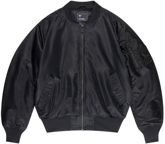 Zwarte bomberjack met ritssluiting, zakken en label 'Vintage Industries'.