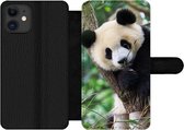 Bookcase Geschikt voor iPhone 11 telefoonhoesje - Panda - Dieren - Jungle - Natuur - Met vakjes - Wallet case met magneetsluiting