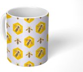 Mok - Koffiemok - Puber - Bijen - Insecten - Patronen - Mokken - 350 ML - Beker - Koffiemokken - Theemok