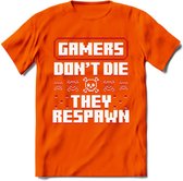 Gamers don't die pixel T-shirt | Rood | Gaming kleding | Grappig game verjaardag cadeau shirt Heren – Dames – Unisex | - Oranje - XXL