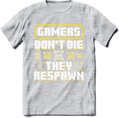 Gamers don't die pixel T-shirt | Geel | Gaming kleding | Grappig game verjaardag cadeau shirt Heren – Dames – Unisex | - Licht Grijs - Gemaleerd - 3XL