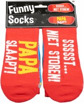 sokken Funny Socks papa slaapt katoen rood one-size