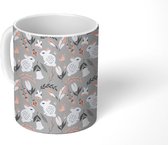 Mok - Koffiemok - Paashazen - Patroon - Pasen - Lente - Mokken - 350 ML - Beker - Koffiemokken - Theemok