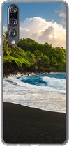 Geschikt voor Huawei P20 Pro hoesje - Een zwart zandstrand van Hawaii - Siliconen Telefoonhoesje