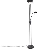 Zwarte staande lamp met twee lampen, een grote boven en een kleinere leeslamp, op een witte achtergrond.
