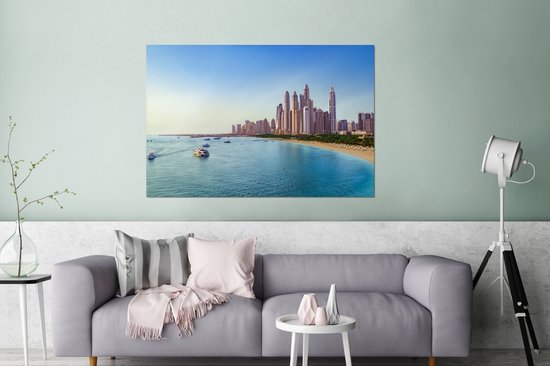 Image de la belle mer bleu clair au large des côtes de Dubaï Aluminium 180x120 cm - Tirage photo sur Aluminium (décoration murale métal) XXL / Groot format!