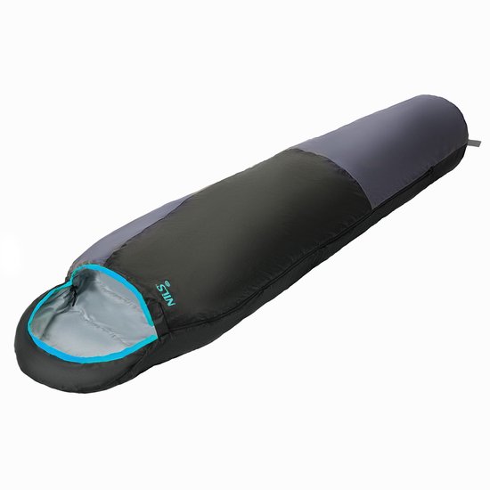 Grijze slaapzak met zwarte en antracietkleurige panelen. Turquoise rand bij de opening. NILS logo.