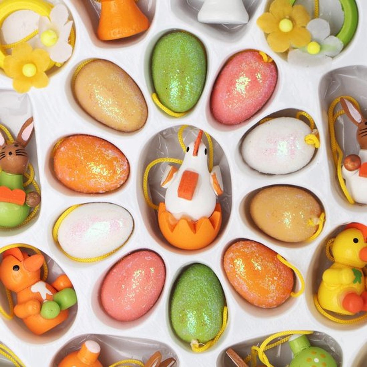 Candala 34-delige set houten figuren Pasen - Paasdecoraties van hout