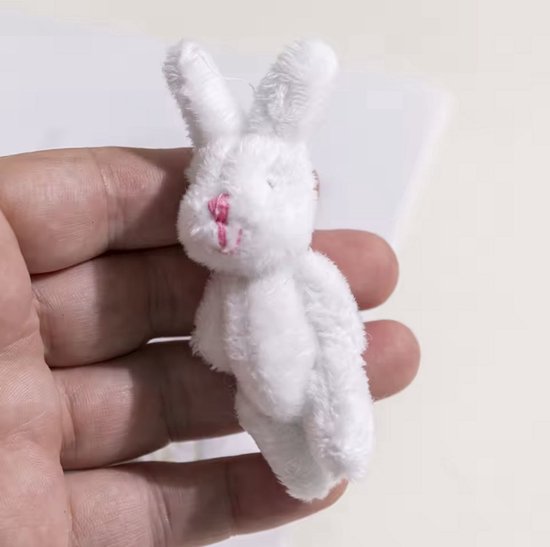 2 Mini Konijntjes - 2 kleine konijnenknuffels - 6CM hoog - 2 stuks - Pasen - Paasdecoratie - Konijnen - Wit - Schattige decoratie - CHPN