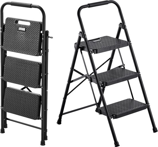 Zwarte, opvouwbare 3-treden ladder, getoond in open en gesloten toestand. Elke trede heeft een antislip textuur.