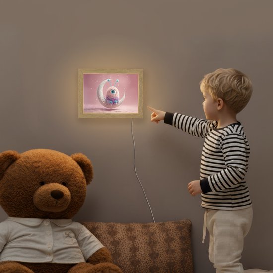 Nachtlampje 20x15 cm - Kinder lampje - Maan - Monster - Roze - Tafellamp kinderkamer - Slaapkamer lamp - Bedlamp kinderen - Kinderlampje stopcontact - Wandlamp babykamer - Nachtlampjes van OnlyWow — afbeelding 5
