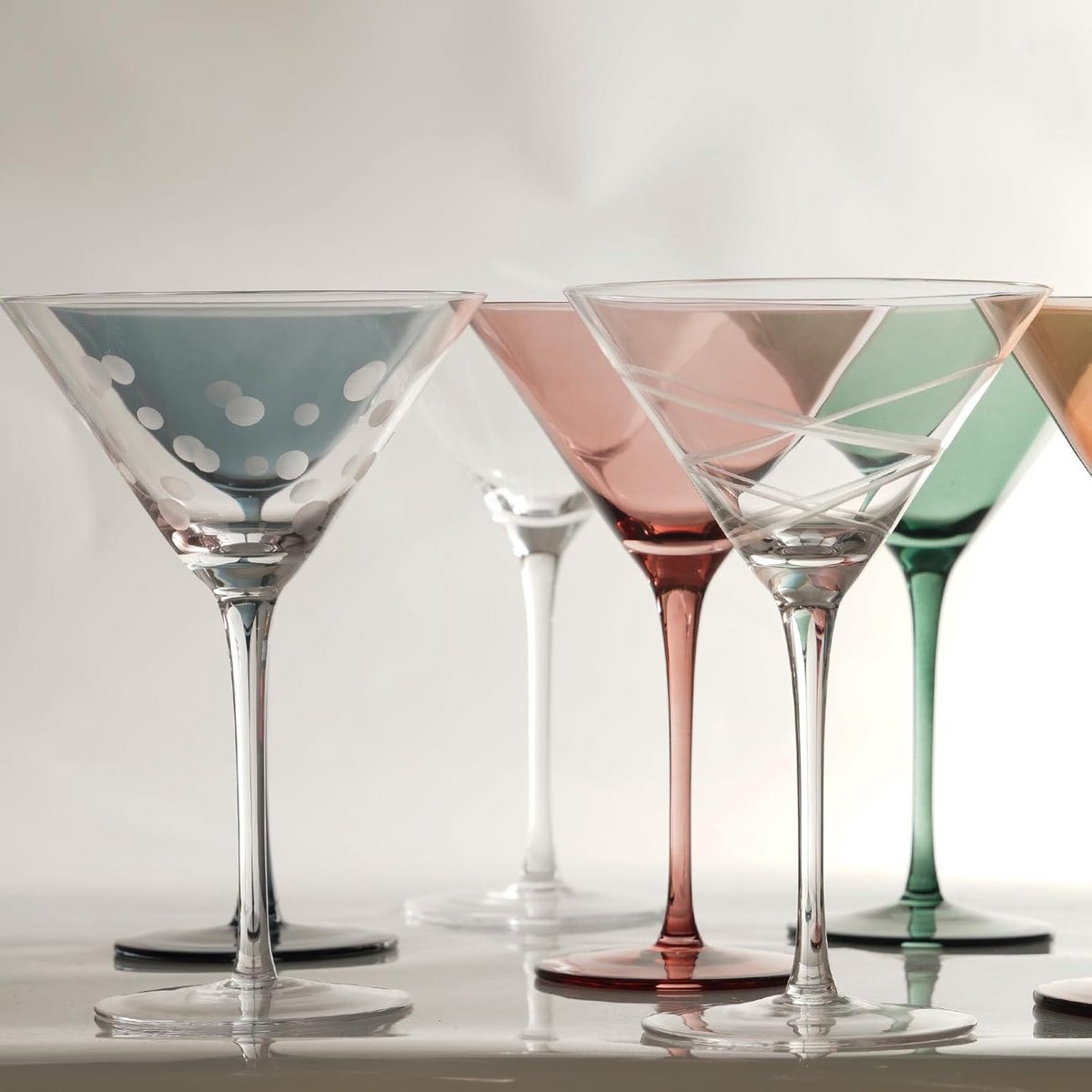 Set van 4 Luxe Handgeblazen Kristallen Cocktailglazen voor Martini en Mixdrankjes — cadeau in Kookcadeaus - foto 4