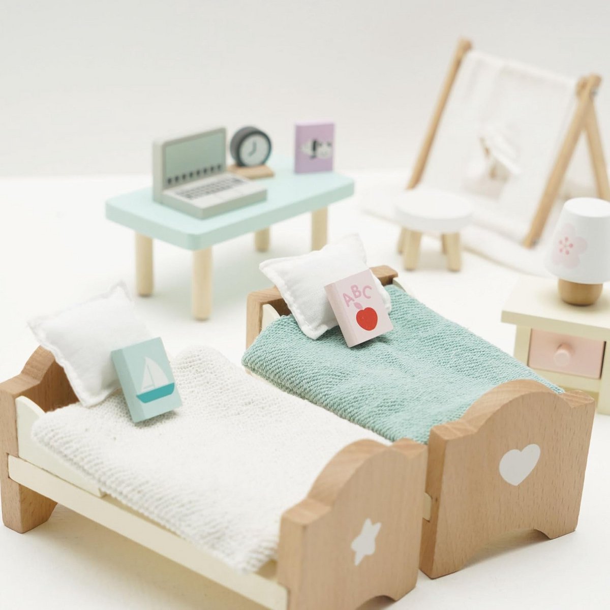 Houten Poppenhuis Slaapkamer Speelset met Meubels en Accessoires