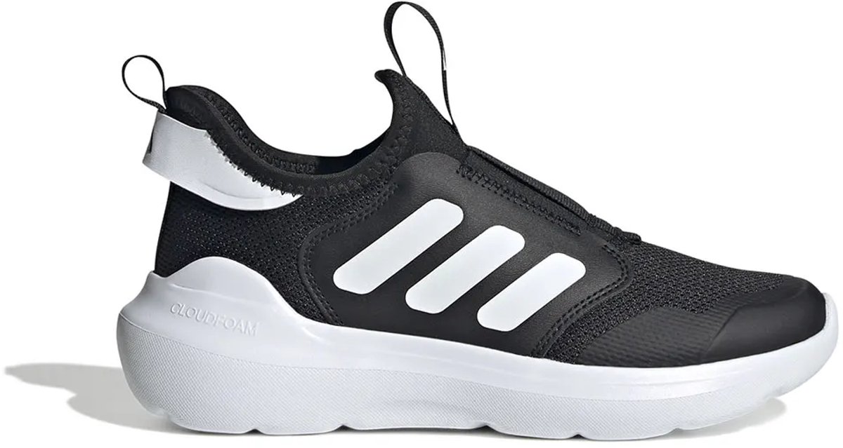 Core Black / Cloud White / Core Black