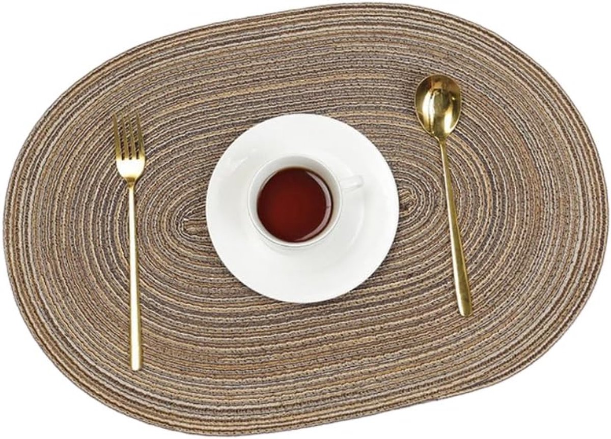 Placemat set - Tafelonderleggers - Keuken decoratie - Hittebestendig antislip - 50x35cm - Bruin
