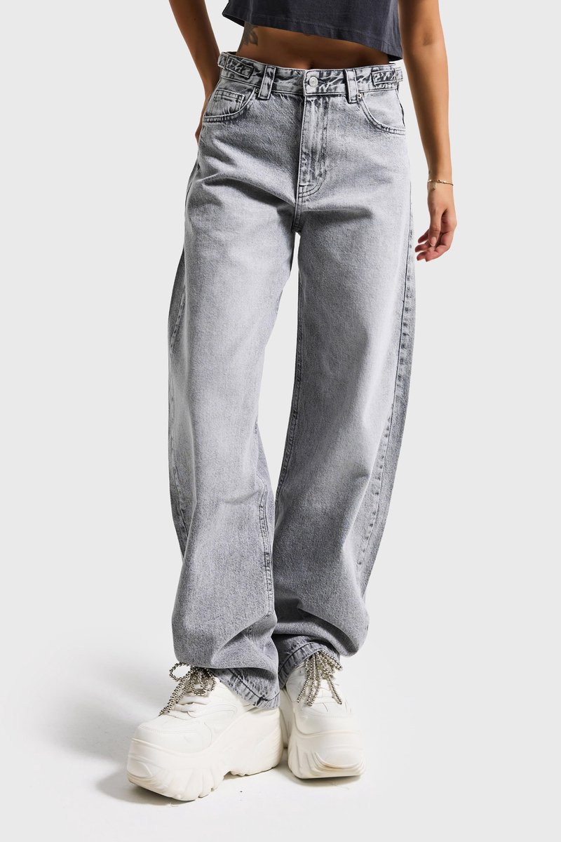 It's Basic - Skater Mid Rise Jeans - Light Gray