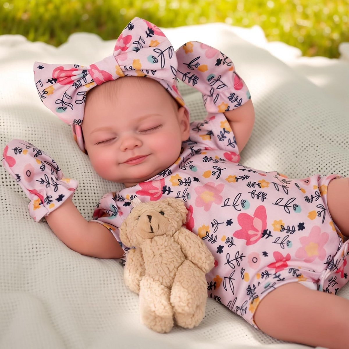 Realistische Pop Meisje - 43 cm Lachende Pasgeboren Baby Pop - Handgemaakt en Levensgroot Speelgoed
