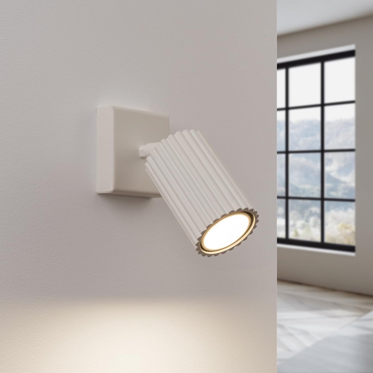 Moderne Beige Wandlamp Aluminium - Warm Wit Licht LED - Compacte Binnenverlichting