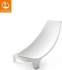 Witte Stokke Flexi Bath newborn support met Stokke logo.