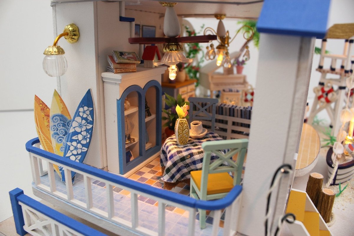 Strand villa - 3D Puzzel met Handleiding - DIY - Miniatuur Modelbouw Hout Kinderen en Volwassenen - Houten bouwpakket - Assemblr