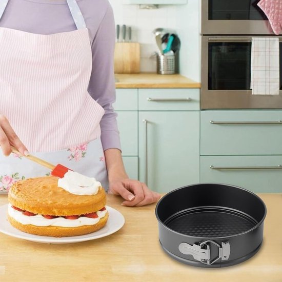 Set de 6 moules à charnière - ronds et carrés - différentes tailles