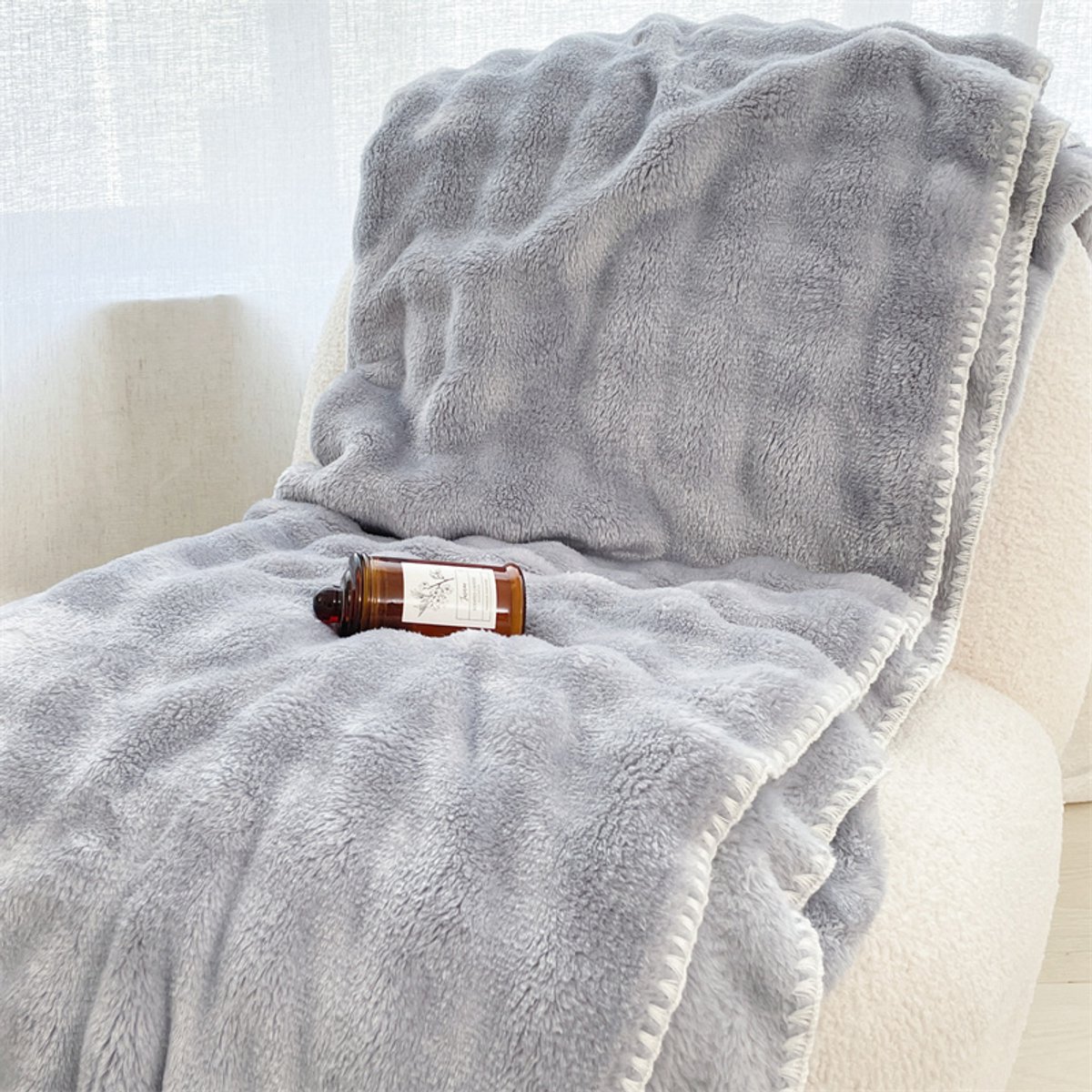 Bubbel fleece deken 150x200 cm – Extra zacht & warm – Plaid voor bank en bed – Lichtgrijs