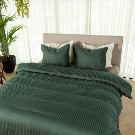 Kayori Elin Dekbedovertrek Katoensatijn - 260x200-220 cm +2 slopen - Lits-jumeaux - Donkergroen van Kayori — afbeelding 3