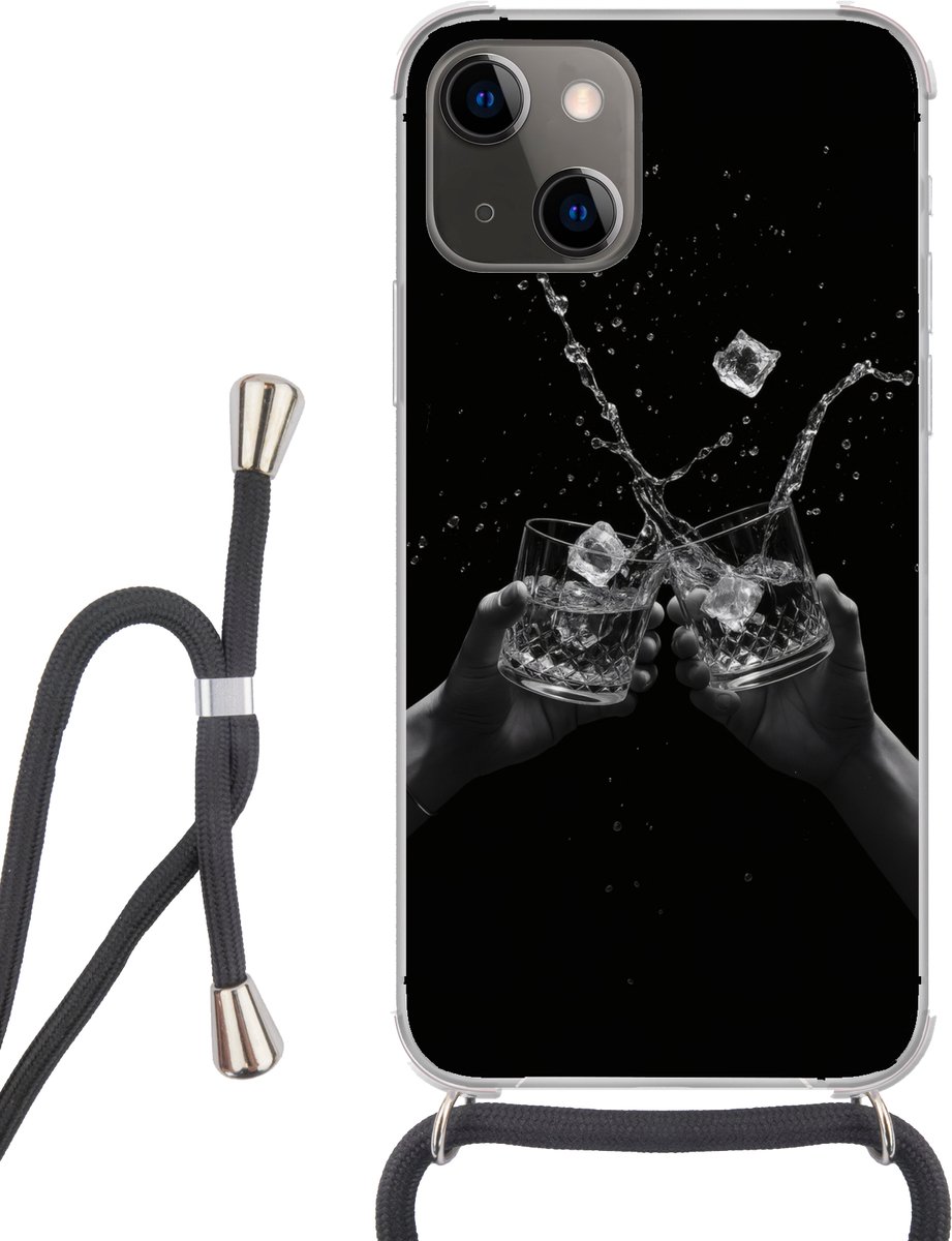 Telefoonhoesje Geschikt voor iPhone 13 - Whiskyglazen - Ijs - Spetters - Zwart - Siliconen - Crossbody - Backcover met Koord - Telefoonhoesje met koord - Hoesje met touw Telefoonhoesje