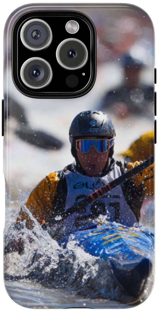 Kajakrace Actie Scène – Telefoonhoesje Geschikt voor iPhone 16 Pro