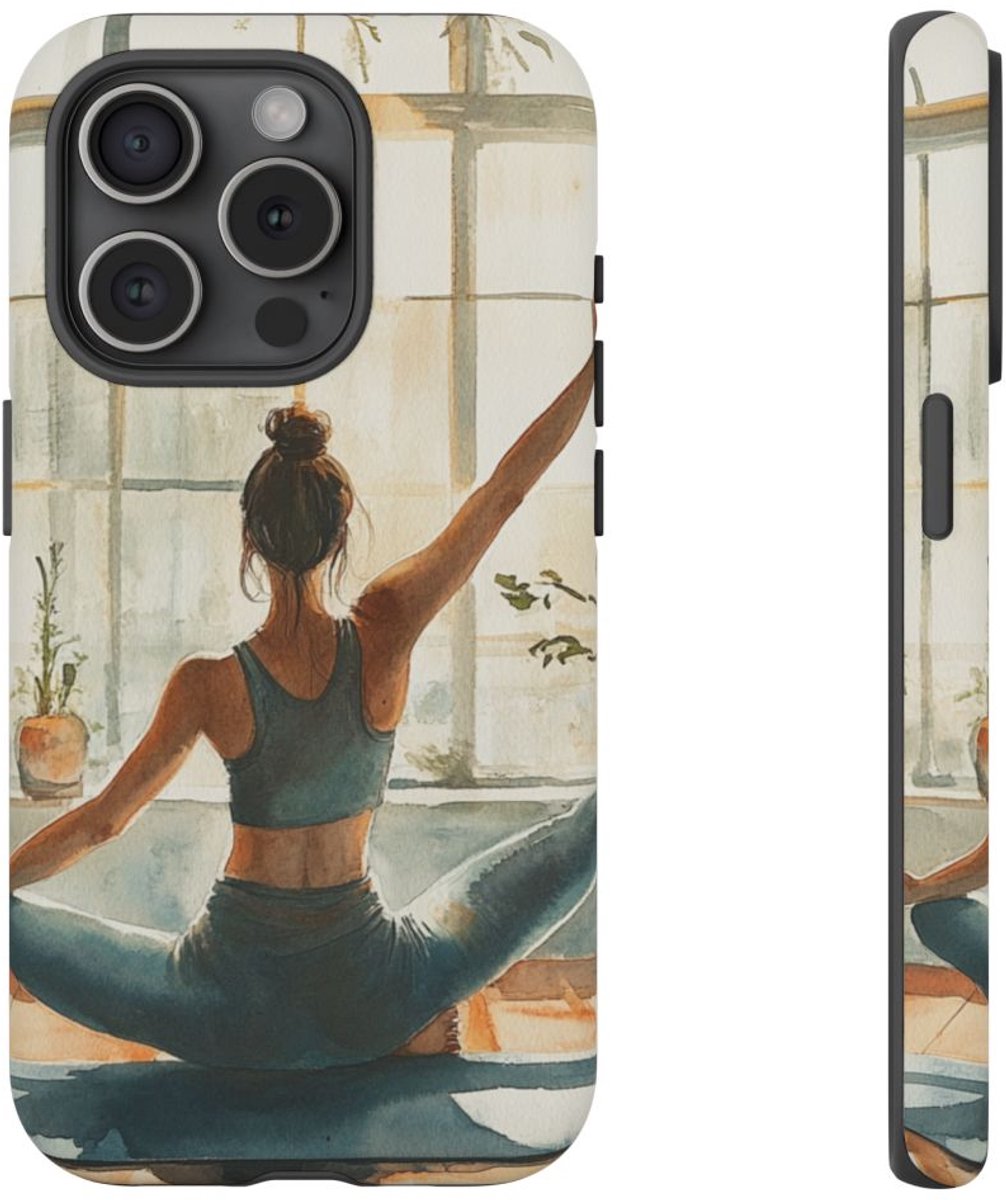 Yoga Vrouw in Waterverf – Telefoonhoesje Geschikt voor iPhone 15 Pro