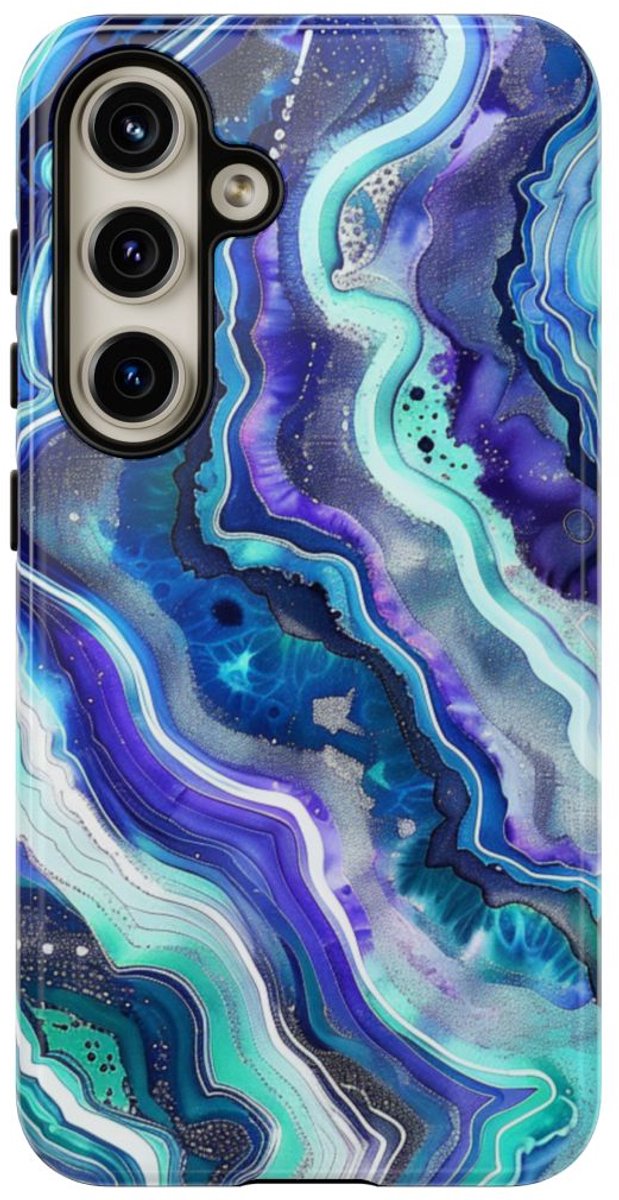 Blauw en Turquoise Geode Wervelpatroon – Telefoonhoesje Geschikt voor Samsung Galaxy S24
