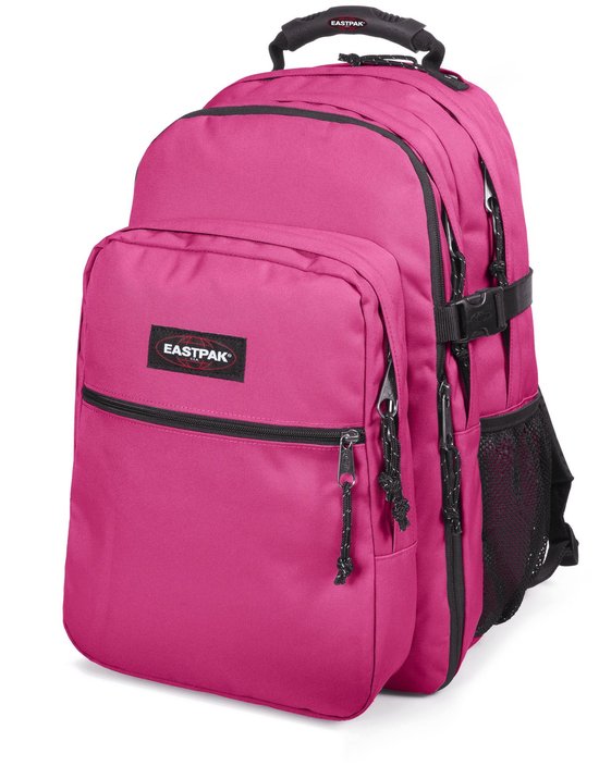 Roze Eastpak rugzak met een laptopvak van 15 inch en zwarte details.
