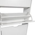 Witte schoenenkast met openklapbare deuren en metalen scharnieren.