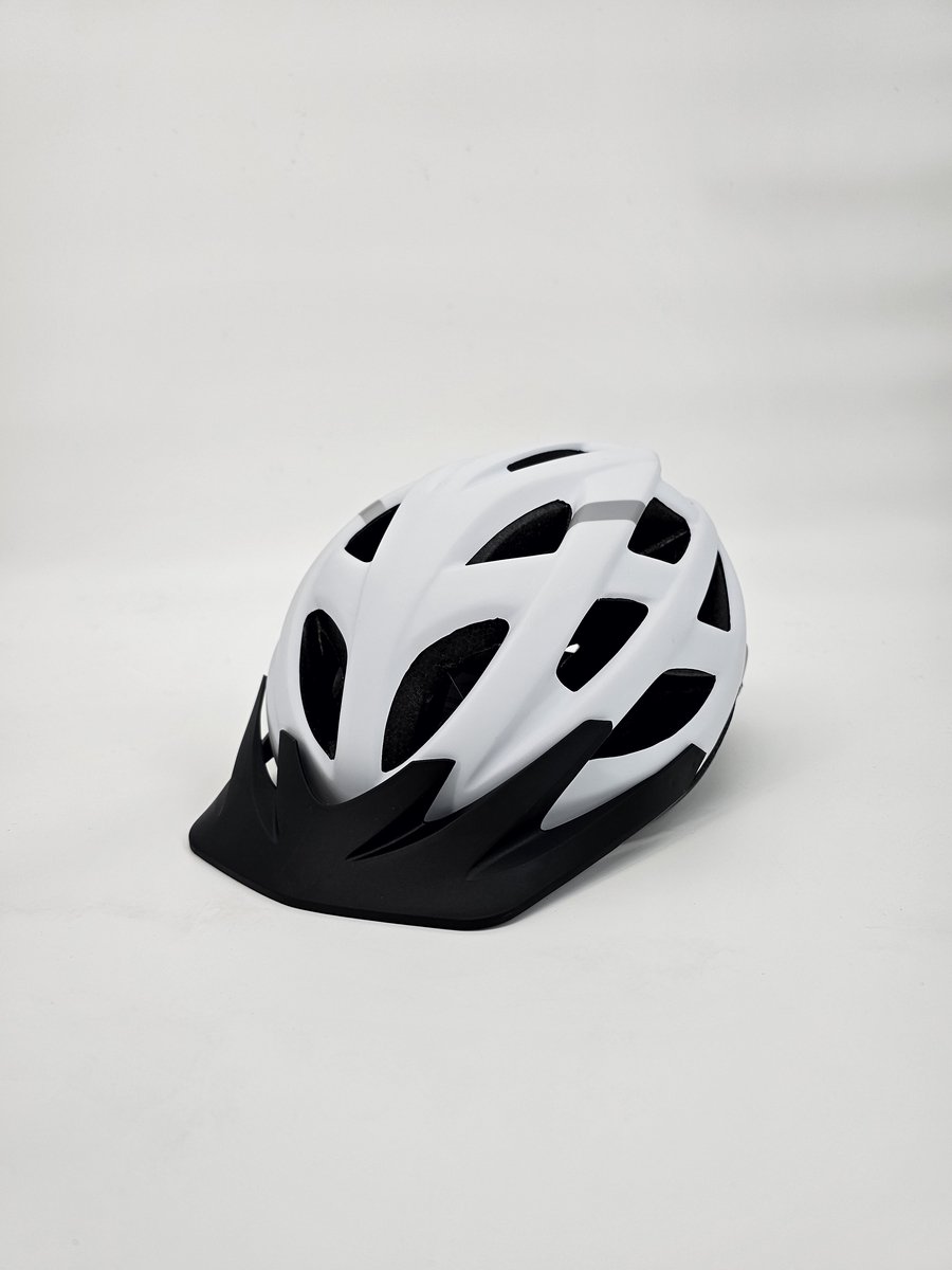 One Bikeparts® Fietshelm | Kleur Wit | Volwassenen | Lichtgewicht | 19 Ventilatie gaten | Maat S/M Verstelbaar tussen 54-58cm | Gecertificeerde Fietshelm voor Volwassen | MTB Fietshelm | In geschenkdoos | Fietshelm Dames - Heren | Luxe verpakking