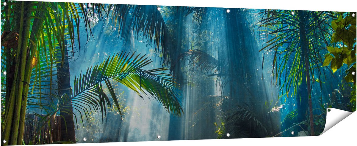 Gards Tuinposter Dichtbegroeide Jungle met Zonnestralen - 210x70 cm - Tuindoek - Tuindecoratie - Wanddecoratie buiten - Tuinschilderij Multikleur