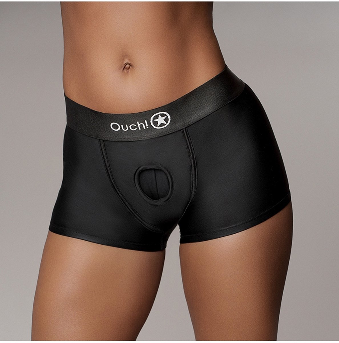 Shots - Ouch! OU825BLKML1 - Vibrating Strap-on Boxer - Black - M/L