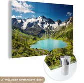 MuchoWow® Glasschilderij 90x60 cm - Schilderij acrylglas - Sneeuw - Berg - Water - Foto op glas - Schilderijen