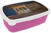 Broodtrommel Roze - Lunchbox - Brooddoos - Blauw - Deur - Zand - Woestijn - 18x12x6 cm - Kinderen - Meisje