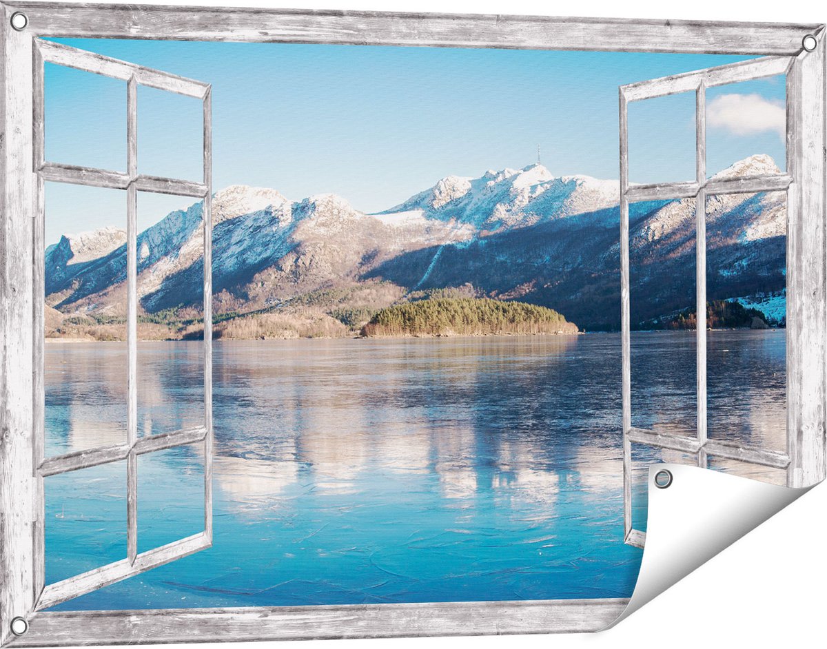 Gards Tuinposter Doorkijk Meer bij het Bergen Landschap in Noorwegen - 90x60 cm - Tuindoek - Tuindecoratie - Wanddecoratie buiten - Tuinschilderij Grijs