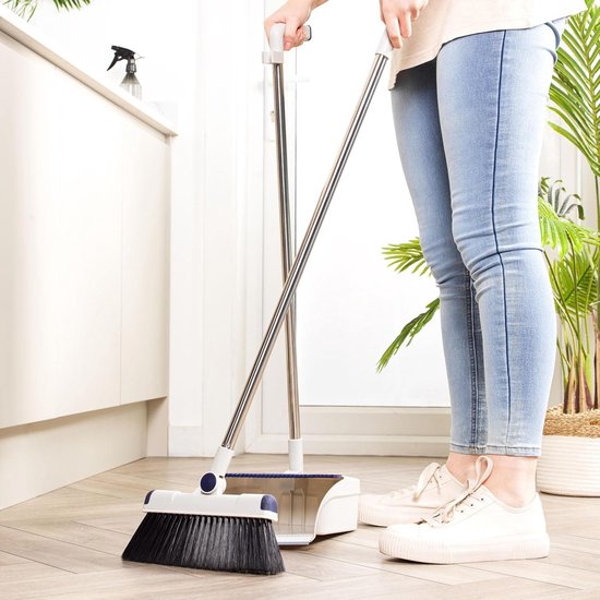 Deep Clean Long Handled Dustpan & Brush Set With Built-In Broom Comb - Scratch-Free Soft Bristles - For Hard Floors Wood Tile Laminate van TreeLen — afbeelding 4