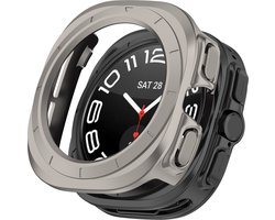 By Qubix - Hard case (open front) - Titanium kleur - Geschikt voor Samsung Galaxy Watch Ultra / Ultra 2025 47mm