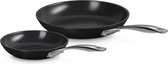 Bol.com Le Creuset Koekenpannenset Essential Non-Stick Ceramic - ø 20 en 26 cm - keramische anti-aanbaklaag aanbieding
