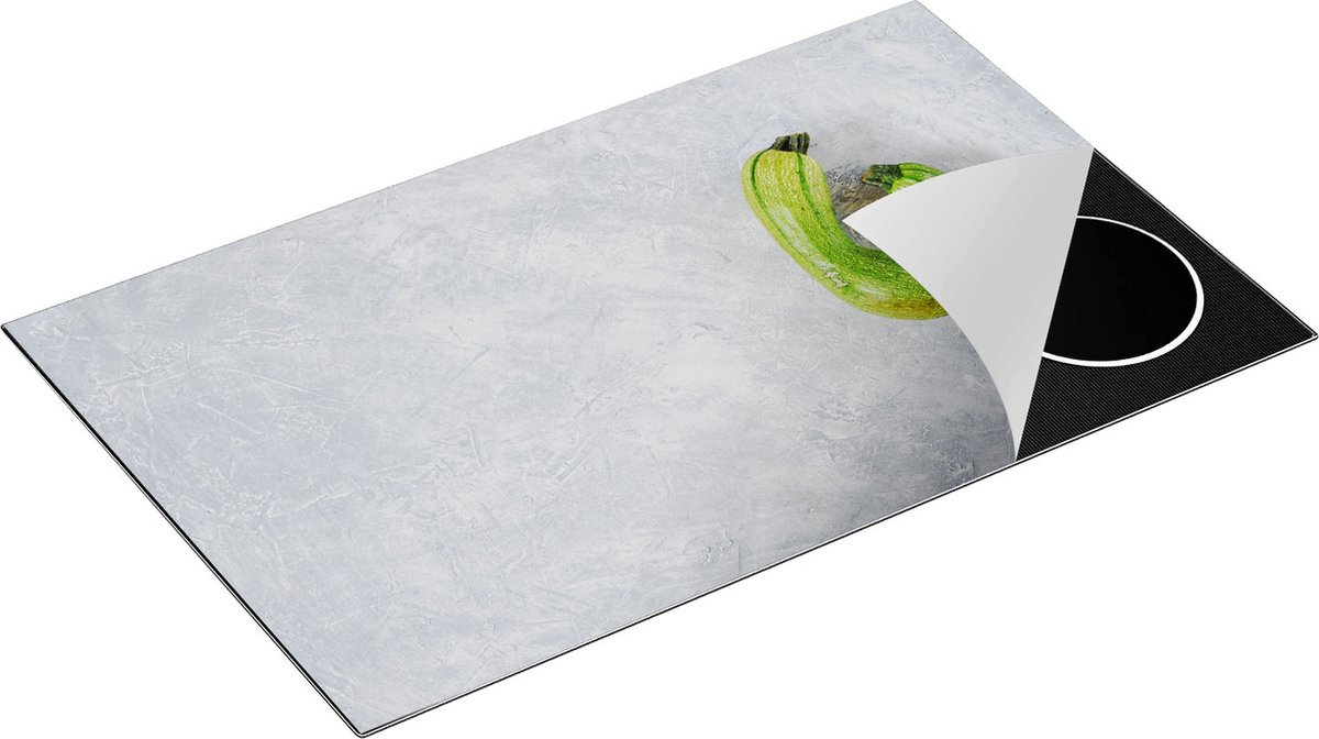 Chefcare Inductie Beschermer Twee Courgettes op Grijze Marmer - Groente - 85x50 cm - Afdekplaat Inductie - Kookplaat Beschermer - Inductie Mat
